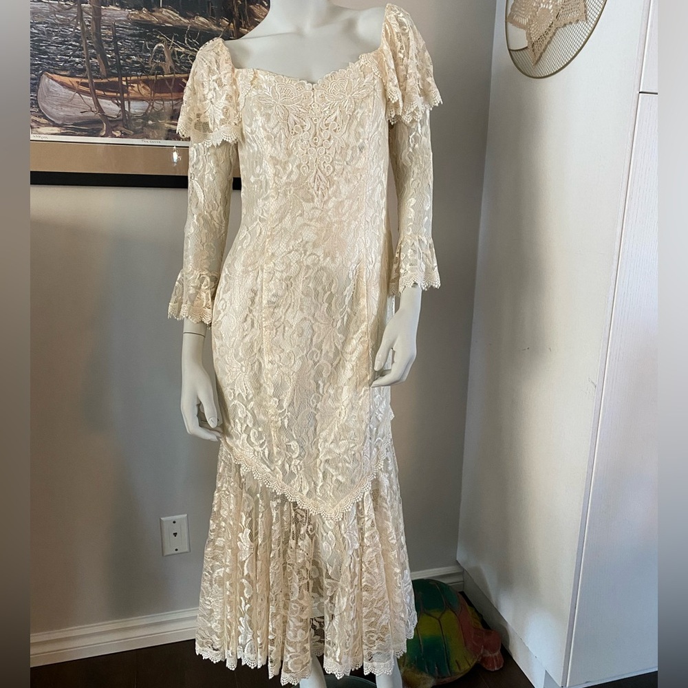 Vintage Lace Dress in Cream